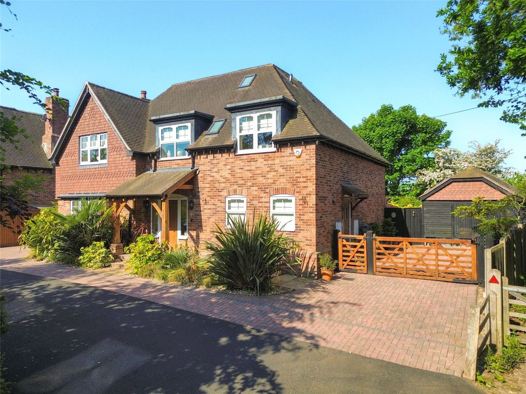 Property photo 1 of 33 Picture No. 38