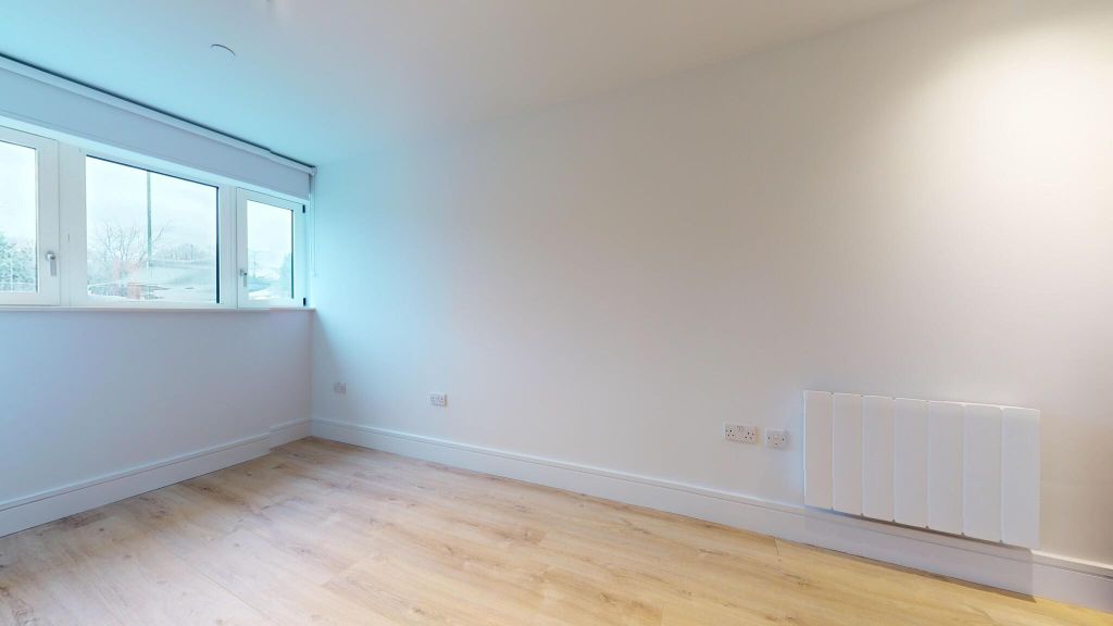 Property photo 3 of 29 Bedroom