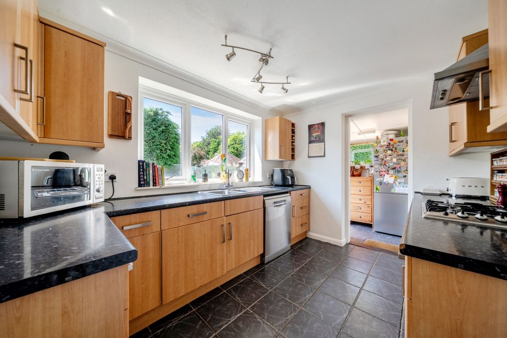 Property photo 2 of 15