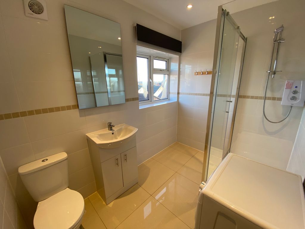 Property photo 3 of 3