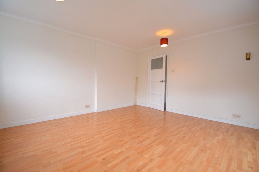 Property photo 3 of 11 Picture No. 11