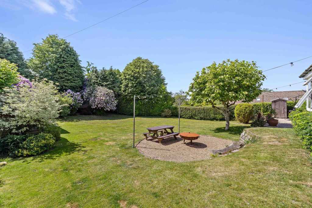 Property photo 3 of 39