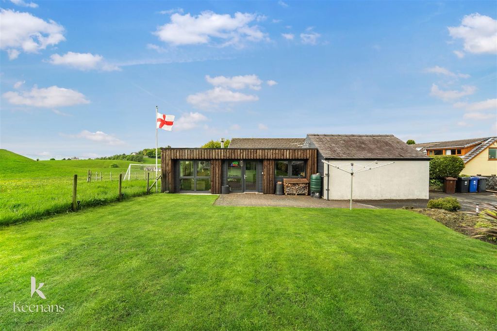 Property photo 3 of 54 14.Jpg