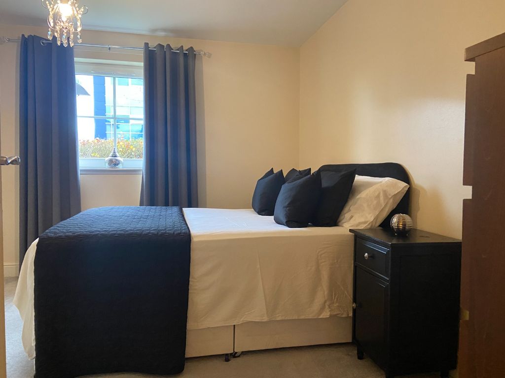 Property photo 3 of 5