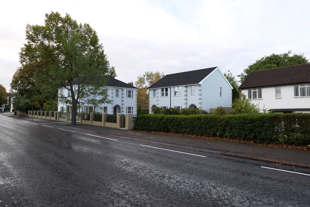 Property photo 2 of 2