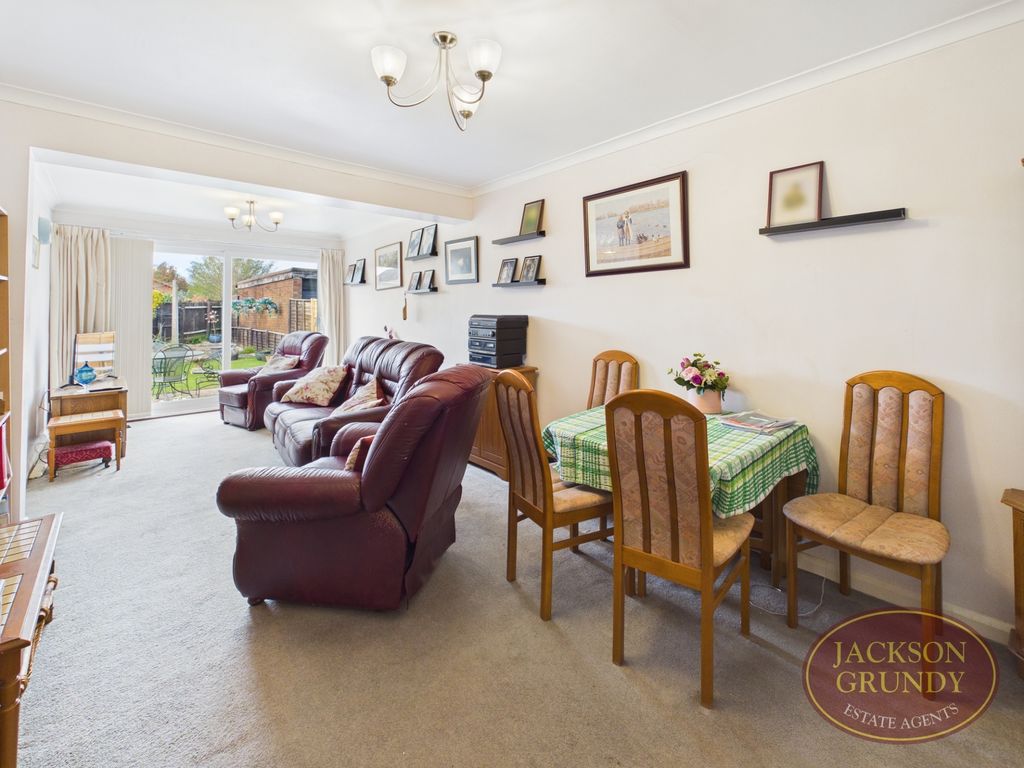 Property photo 3 of 11 Photo 3