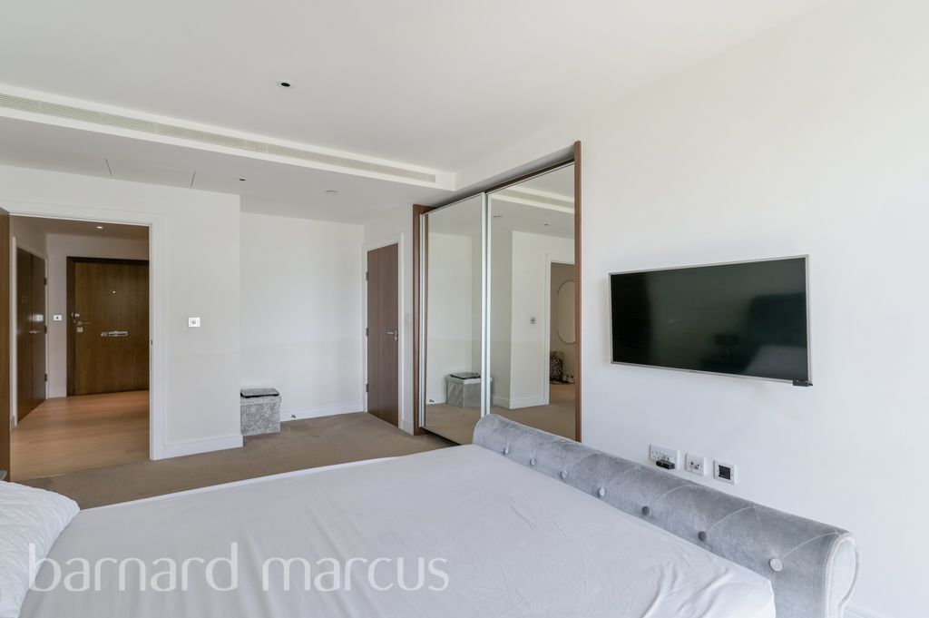 Property photo 2 of 12 Bedroom 2