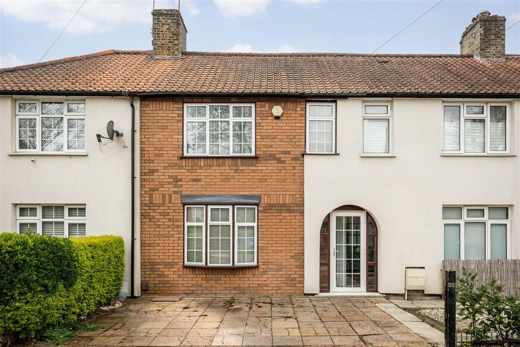 Property photo 1 of 11 Kilmington Road-12.Jpg