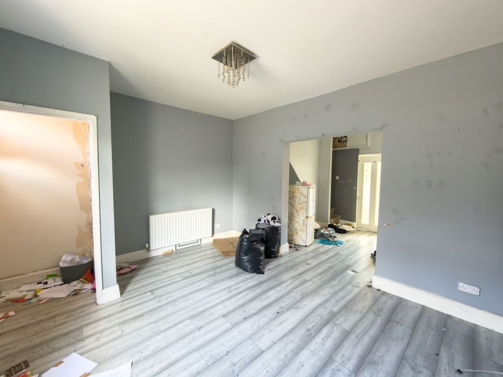 Property photo 3 of 10 Image 3