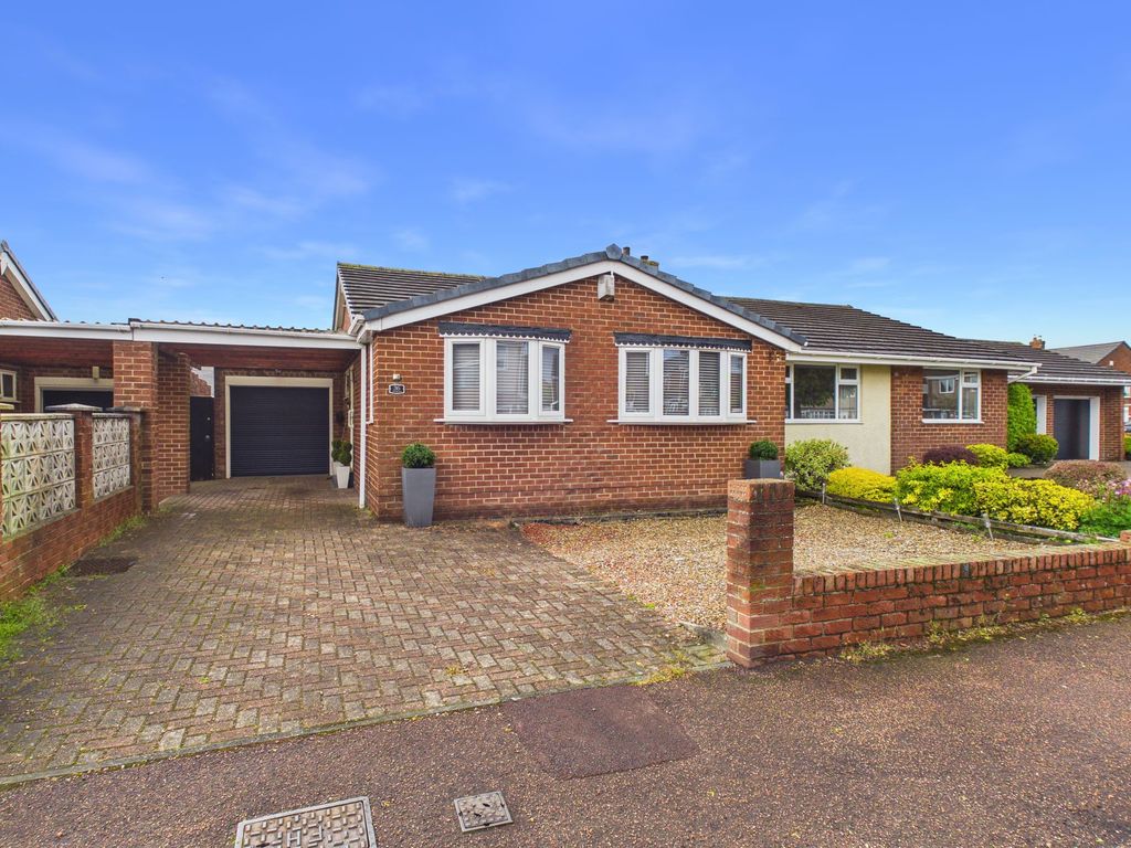 Property photo 1 of 15 External