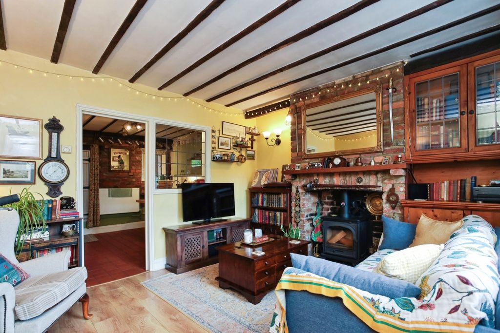 Property photo 2 of 14 Pbox-Img.Jpg