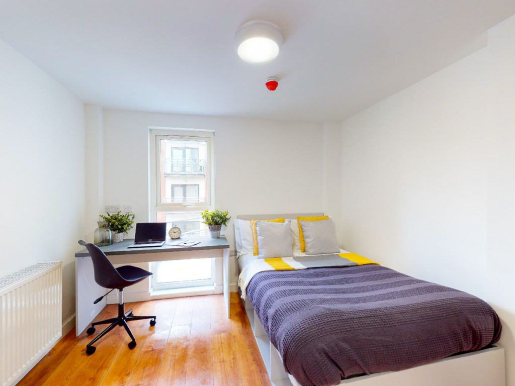 Property photo 2 of 4