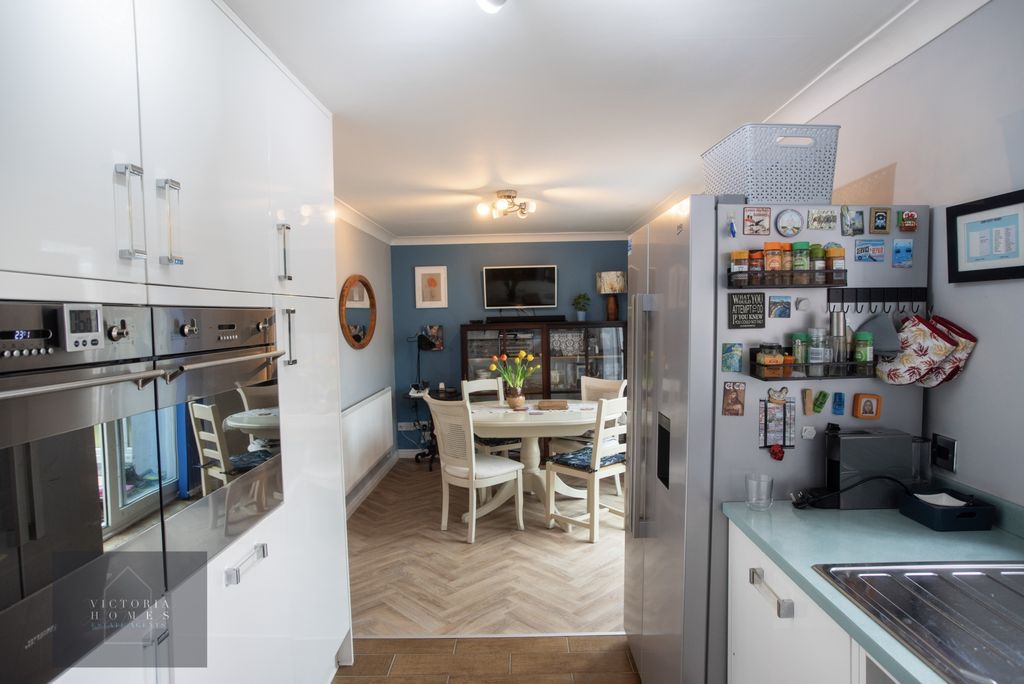 Additional image 11 of 4 bed detached house for saleVillage Lane, Victoria NP23