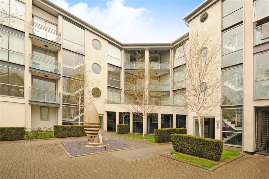 Property photo 1 of 11 (Main)