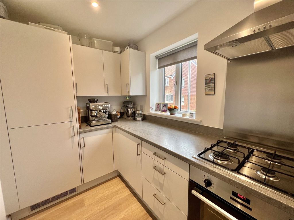 Property photo 3 of 13 Picture No. 08