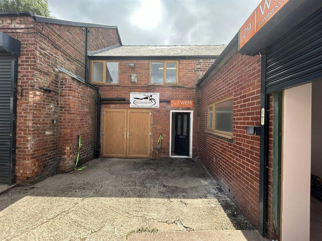 Property photo 1 of 6 Unit 28