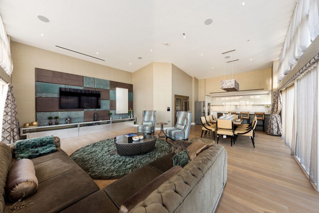 Property photo 3 of 20