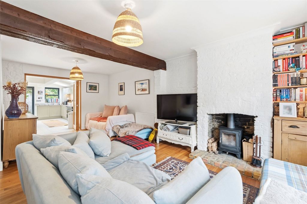Property photo 2 of 10 Picture No. 06