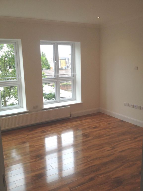 Property photo 3 of 4