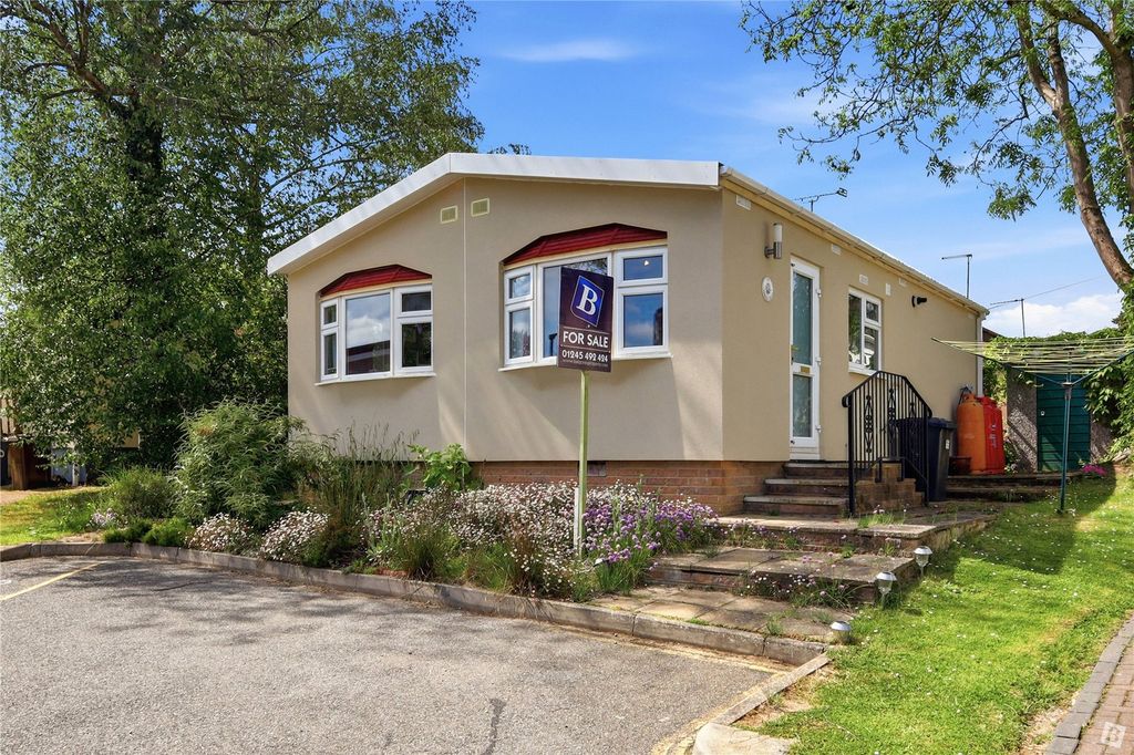 Property photo 1 of 23 Front