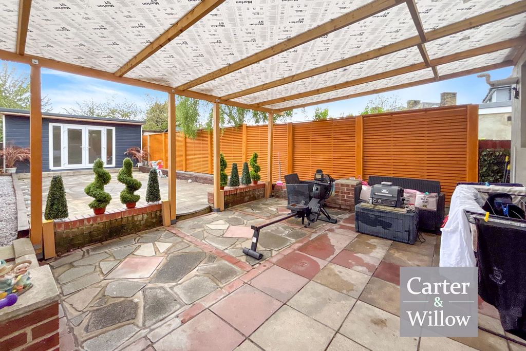 Property photo 2 of 14 Private Rear Garden 