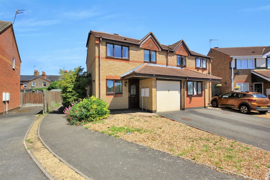 Property photo 1 of 13 Img_2356.Jpg