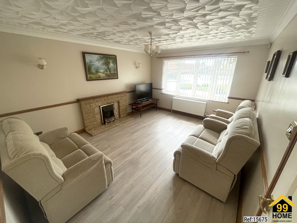 Property photo 2 of 18 Photo 1