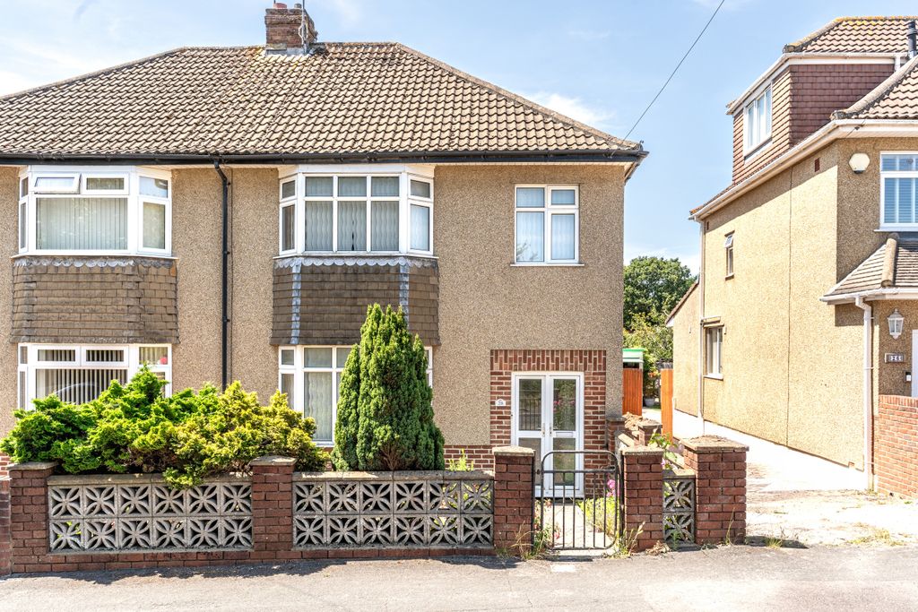 Property photo 1 of 15 1