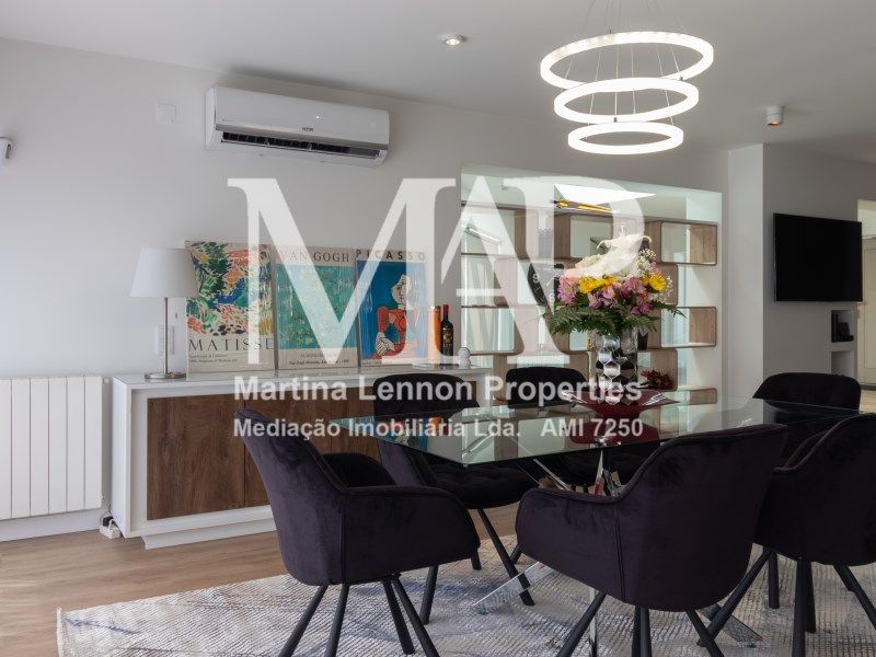 Property photo 2 of 30