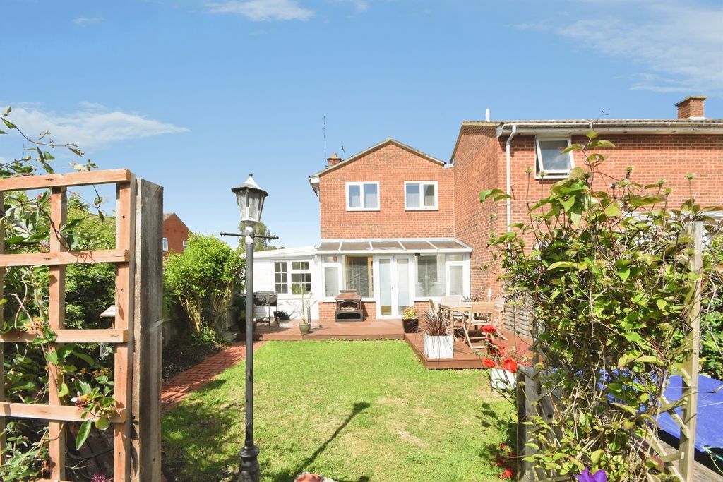 Property photo 1 of 19