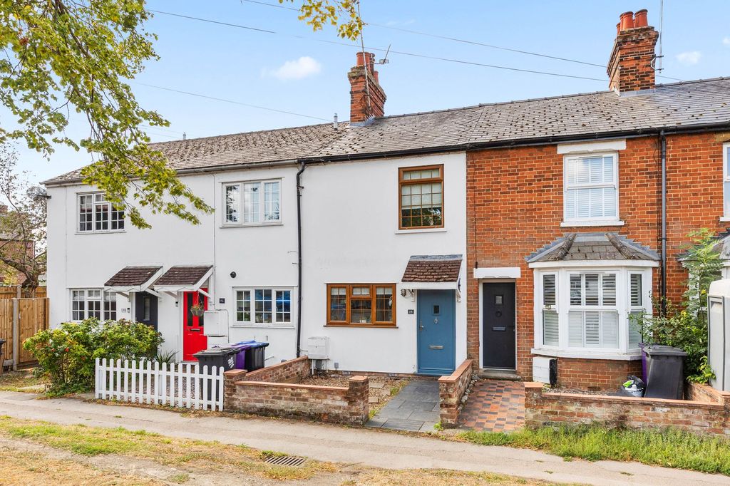 Property photo 1 of 18