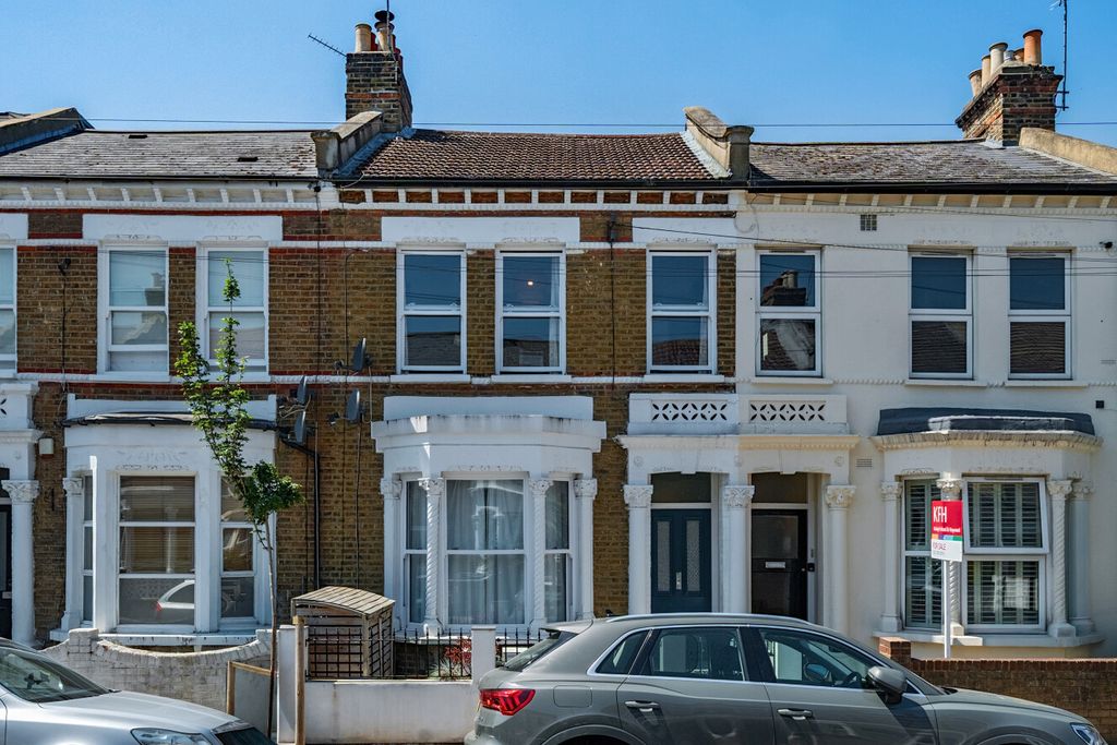 Property photo 1 of 17 1487012-1-6A4E6d6...