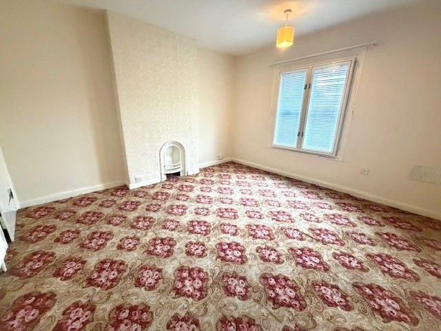 Property photo 3 of 9 Living Room