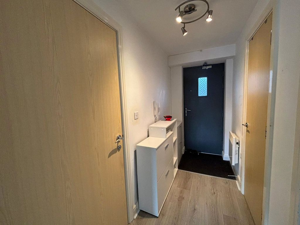 Property photo 3 of 7 Picture No. 05