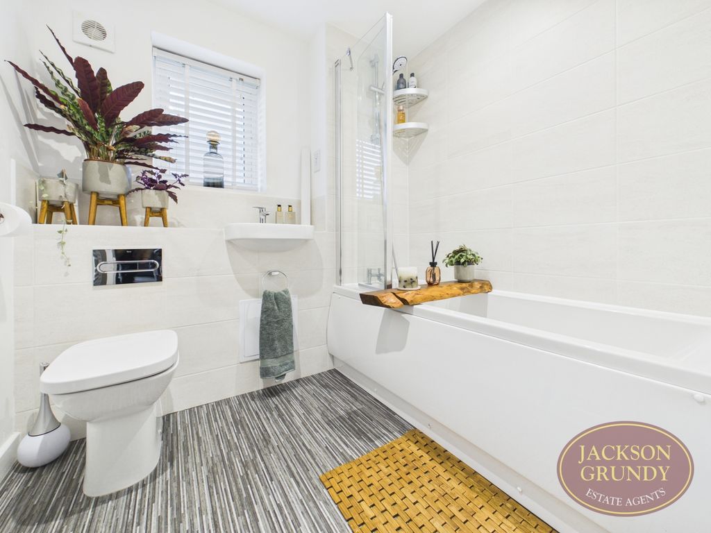Additional image 16 of 4 bed detached house for saleWalsingham Drive, Daventry NN11