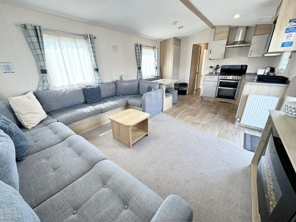 Property photo 1 of 6 Vs152038 - Static Caravan