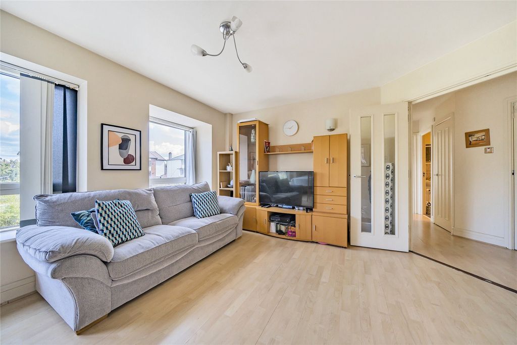 Property photo 1 of 12 Picture No. 05