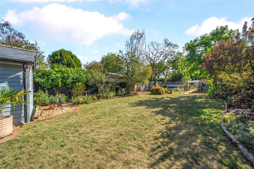 Property photo 3 of 19 Picture No. 25