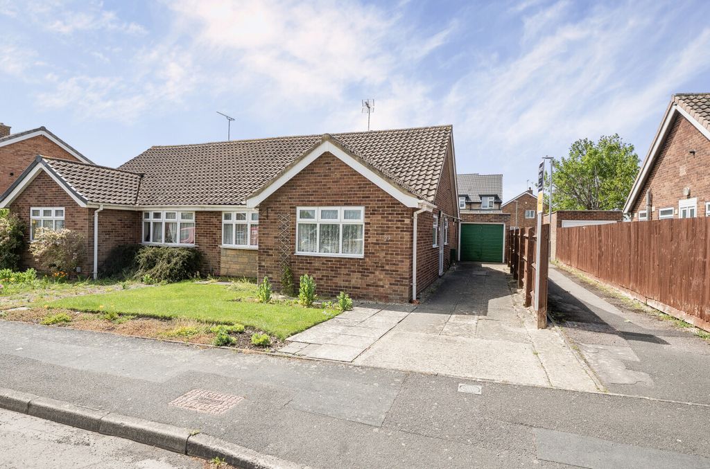 Property photo 1 of 10 14669358