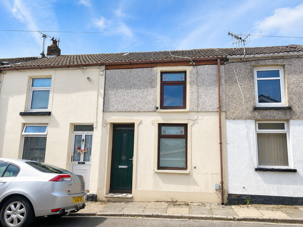 Property photo 1 of 12 6A94Cb90-Ac96-4Cfa-A78C-3B53Caaf59Af