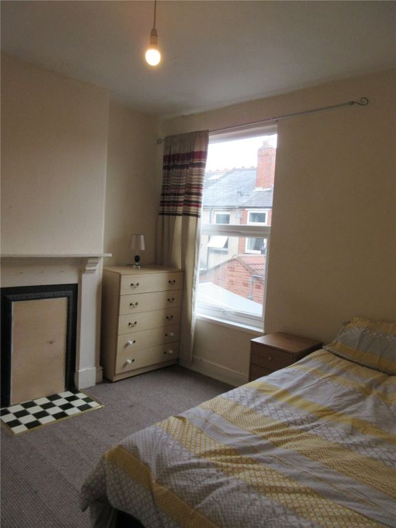 Property photo 3 of 18 Picture No. 17
