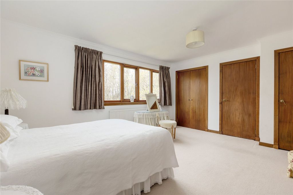Additional image 12 of 5 bed semi-detached house for saleBarnton Avenue, Barnton, Edinburgh EH4