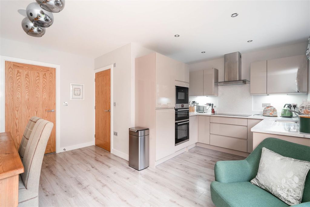 Property photo 3 of 39 Kitchen-6.Jpg