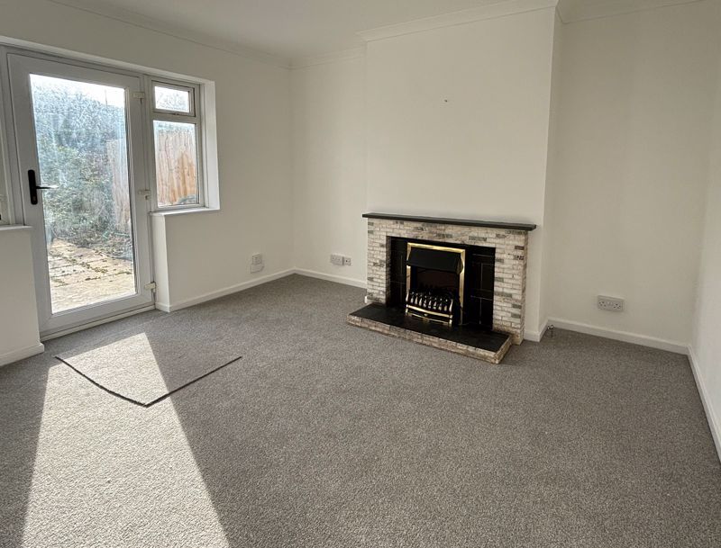 Property photo 2 of 14 Photo 5