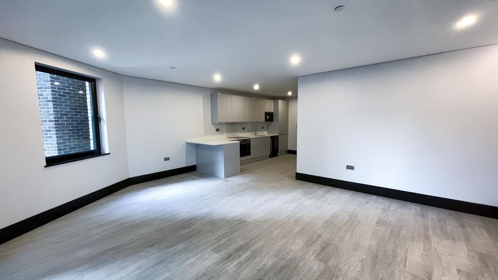 Property photo 1 of 9 11E6268B2Bf0c81B7Ef300336Fb93E1c.Jpg
