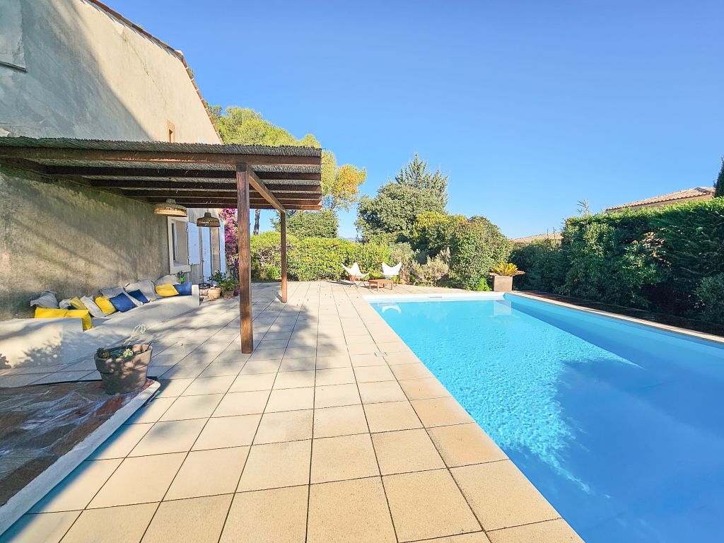 Property photo 2 of 30