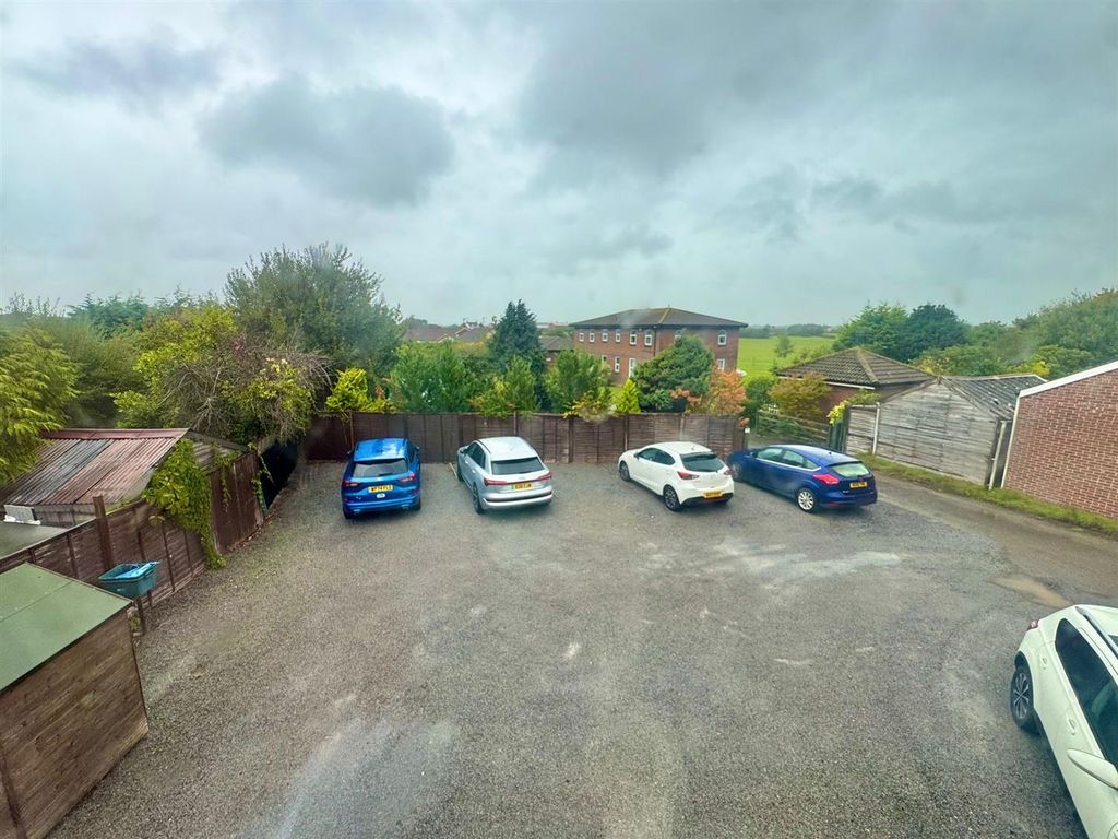 Property photo 3 of 9 Img-20250912-Wa0003.Jpg