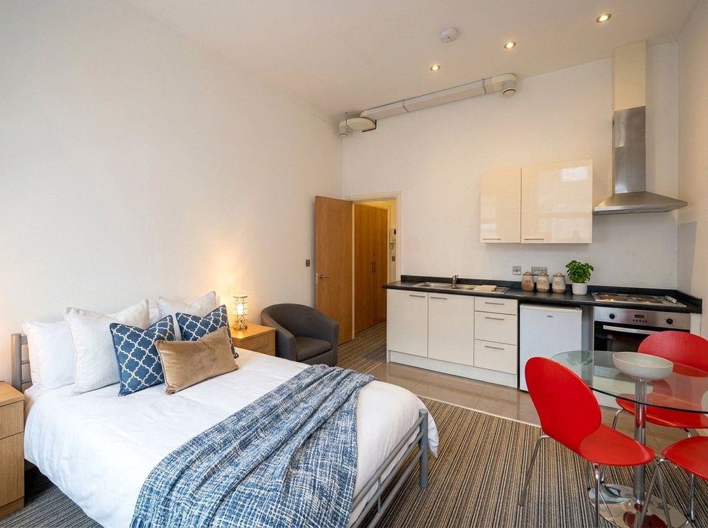 Property photo 2 of 5 Picture No. 05