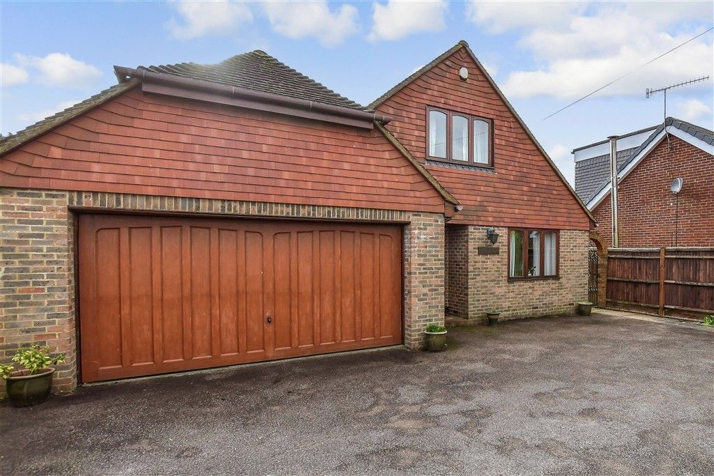 Property photo 1 of 17 Front