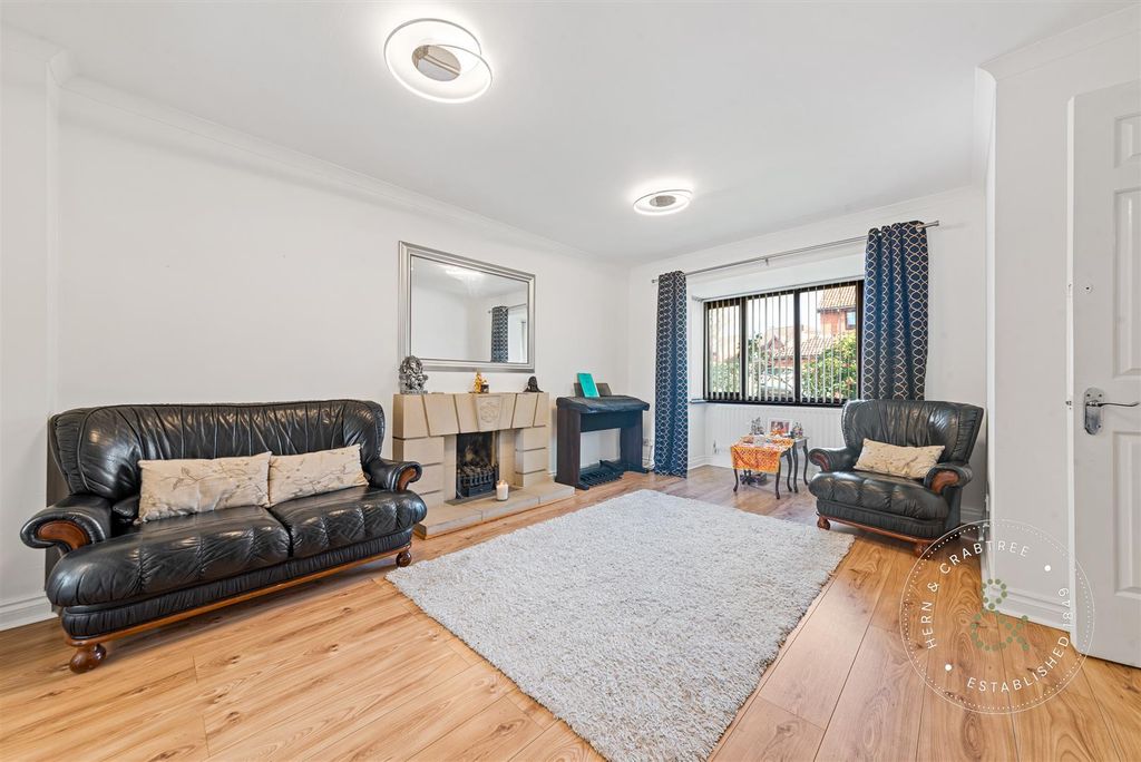 Property photo 2 of 30 Timothy-Rees-Close-19.Jpg